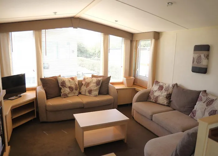 Cozy Caravan In Quiet Area Near - Caravan Dune De Haan