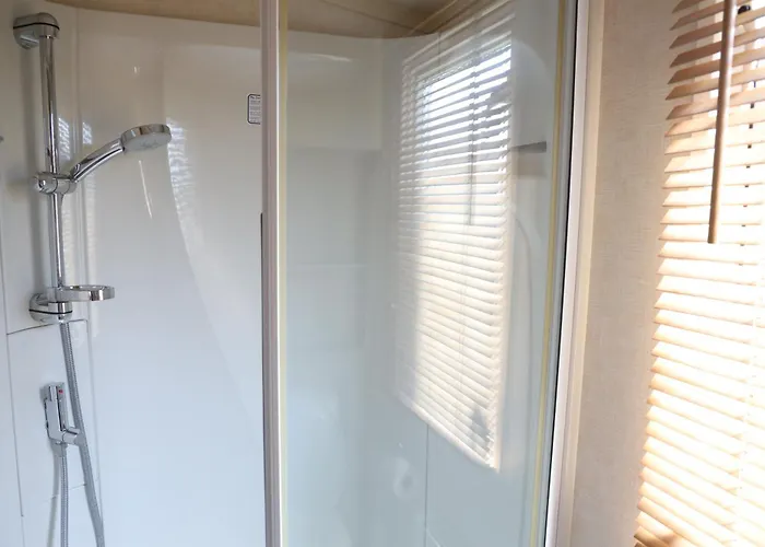 Cozy Caravan In Quiet Area Near - Caravan Dune Le Coq