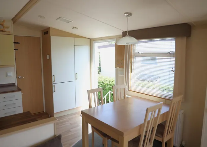 Cozy Caravan In Quiet Area Near - Caravan Dune *